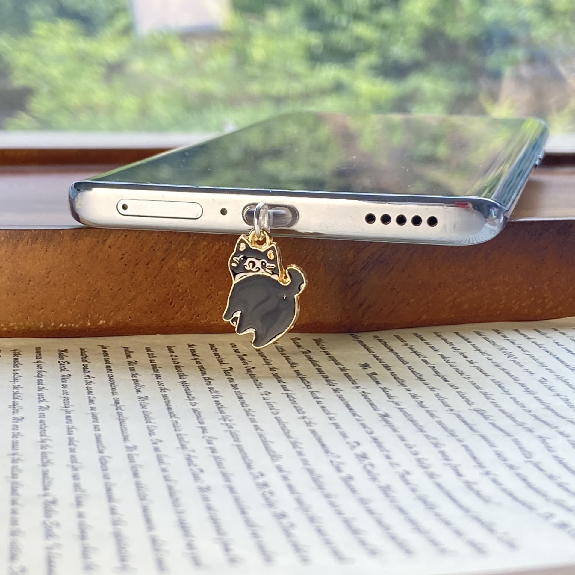 Pony Temptation Black Series Dust Plug Type-C New Year Tablet All-in-One Anti-Closure Earphone Android