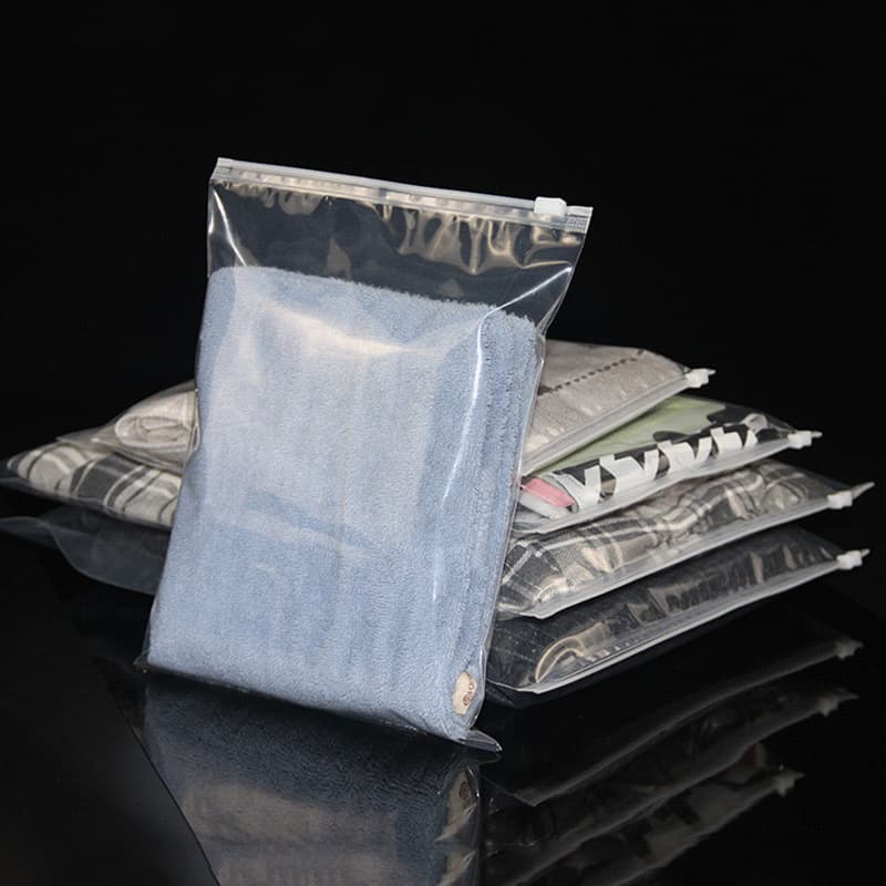 Custom Frosted Zipper Bags for Socks, Towels Packing, Clothing Packaging Bags, Warning Transparent PE Garment Zipper Bags
