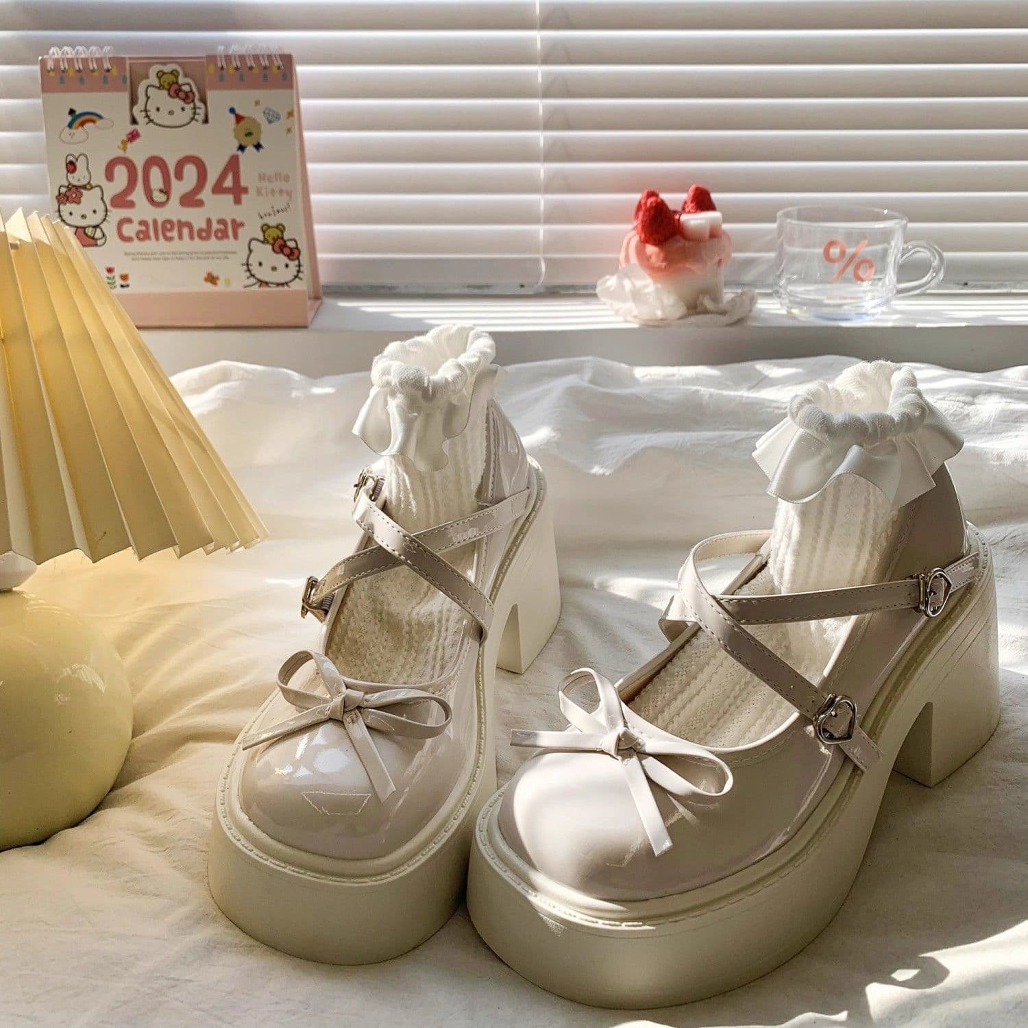 Wholesale 2024 New Japanese JK French Style Mary Jane Shoes with Bowknot Chunky High Heel Leather Shoes for Women