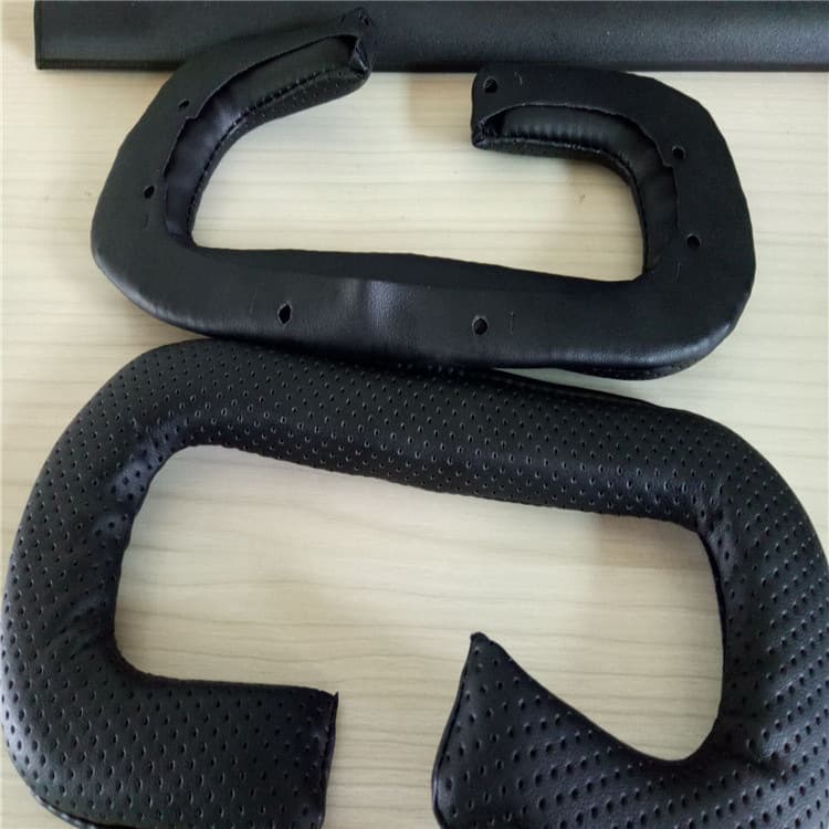 Manufacturer stitched VR eyecover, PU leather perforated sponge eyecover, virtual VR headset sponge cushion cover, sponge from Dongguan