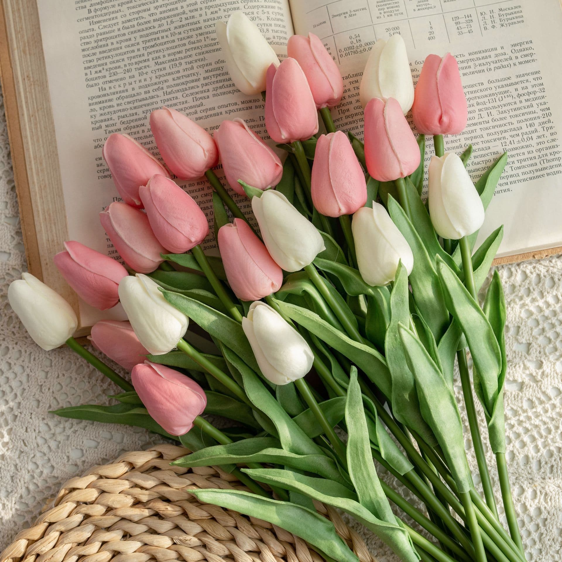 Artificial PU Mini Tulip Cross-Border Wholesale Hand Bouquet Home Silk Flower Wedding Fake Flower INS Style Decoration
