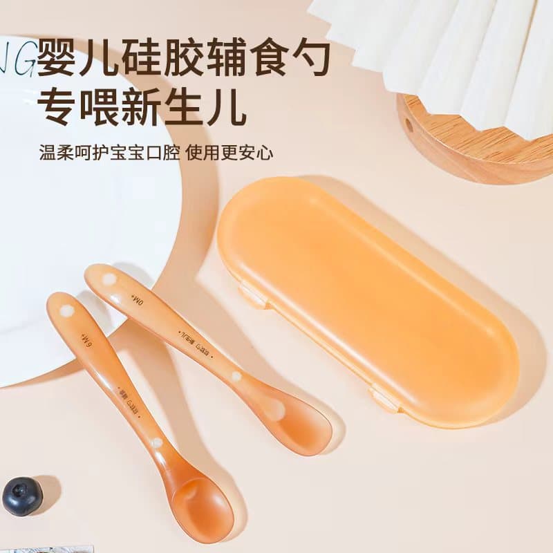 Newborn baby silicone soft spoon, all-silicone baby food spoon, infant feeding training spoon, children's tableware wholesale