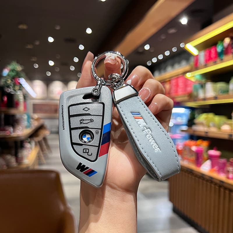 Suitable for BMW 5 series key cover X5X6X3x2X1 blade new car key series high-end 7530 shell buckle 320li