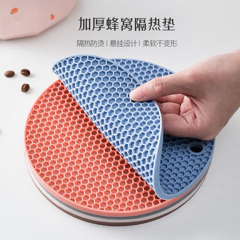 Rubber Heat Insulation Mat Table Mat Kitchen Pot Mat Cup Mat Bowl Mat Table Mat Anti-Slip Honeycomb Placemat Easy to Clean High Temperature Resistant