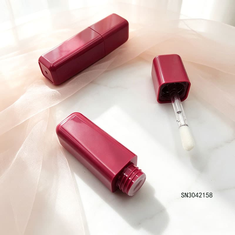 Square rounded 8ml lip gloss tube plastic lip glaze bottle Lip Gloss Tube lip oil lip gloss packaging material