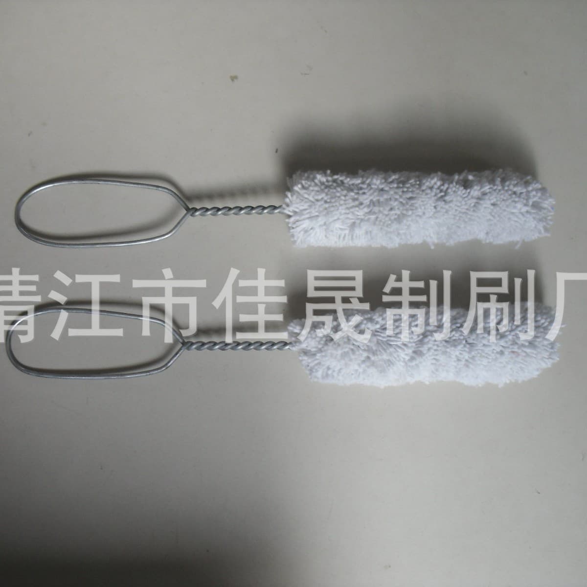 Manufacturer specializes in supplying cotton brushes, cleaning brushes, rubber brushes, and polishing brushes