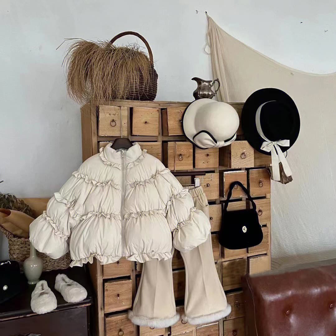 Luo Xiaomi brand children's clothing final payment clearance autumn Huzhou Zhili children's clothing specialty brand discount live streaming stall source