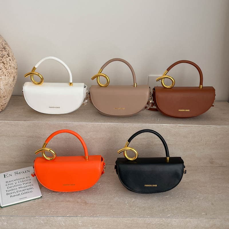 Cross-border trend European and American style hand-held semi-circle bag women's bag 2026 winter new style light luxury foreign style shoulder bag trendy crossbody bag