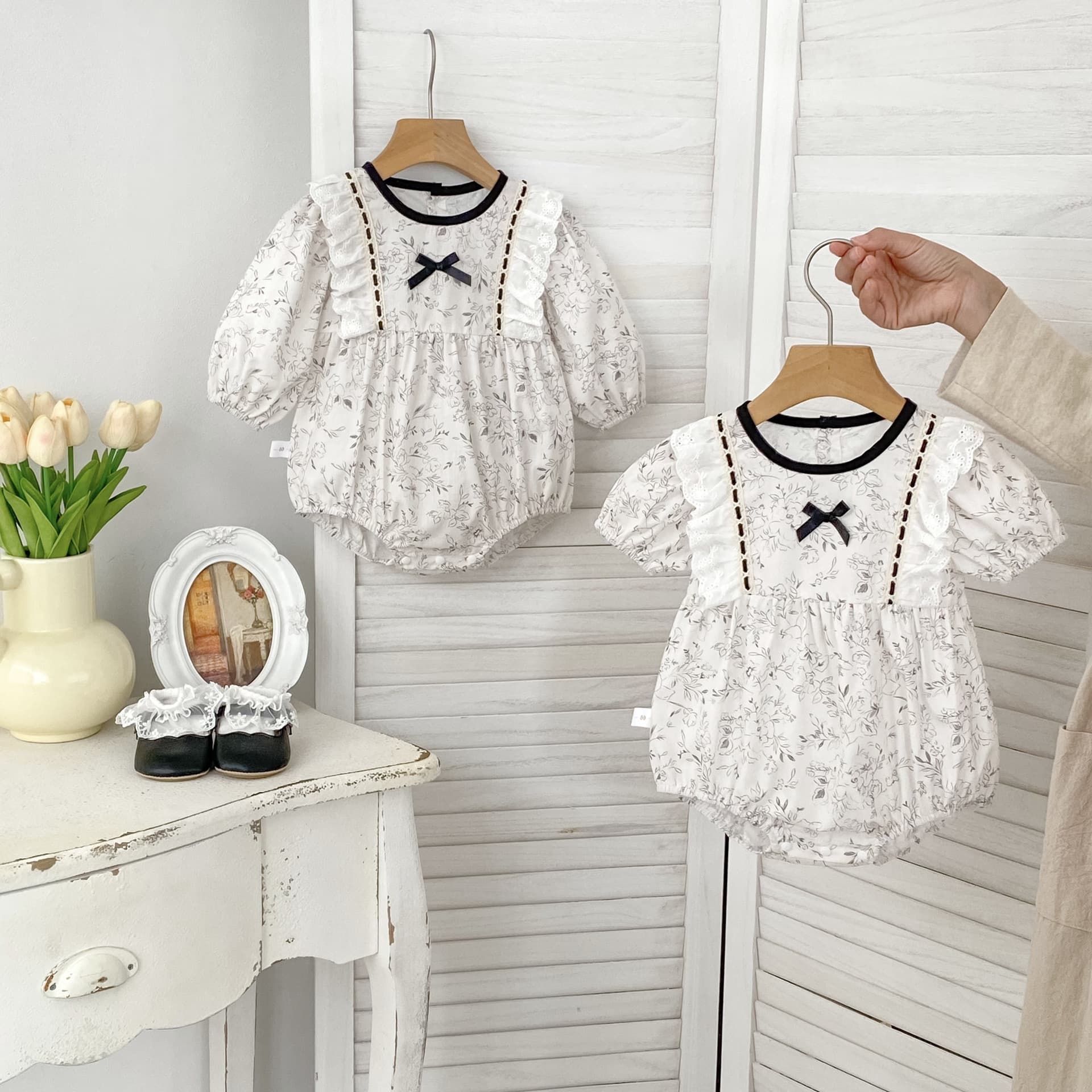 INS Spring New Sweet Girl Baby Lace Bow Floral Bodysuit Romper Long Sleeve