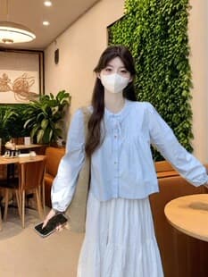 Korean Round Neck Lace Trim Puff Sleeve Blouse for Women, Spring/Summer Design with Pleated Tie, Single-Breasted, Beautiful Cardigan