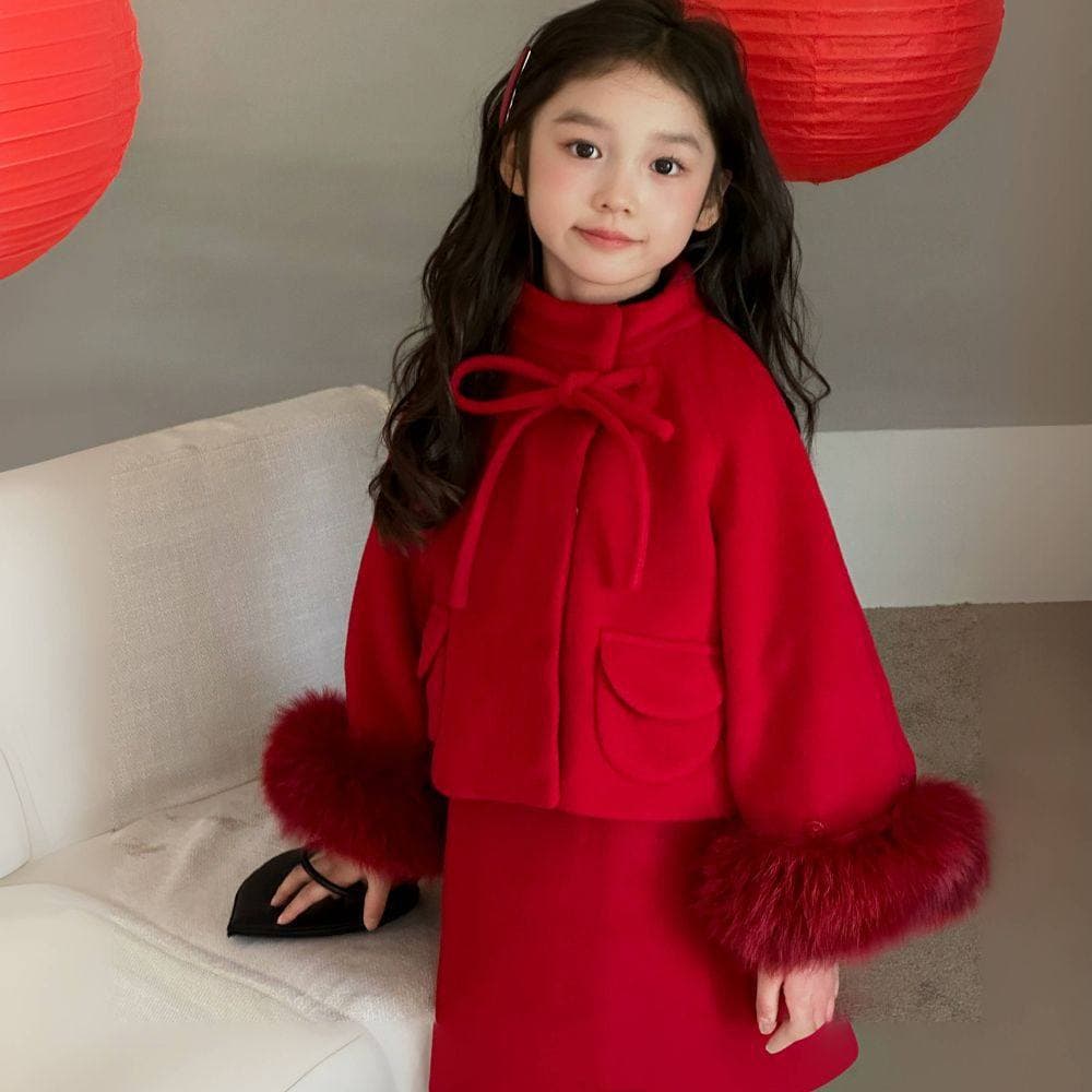Baby girl's New Year's red suit for children and middle-aged children in autumn and winter new bow fur-edged coat, vest and skirt two-piece set