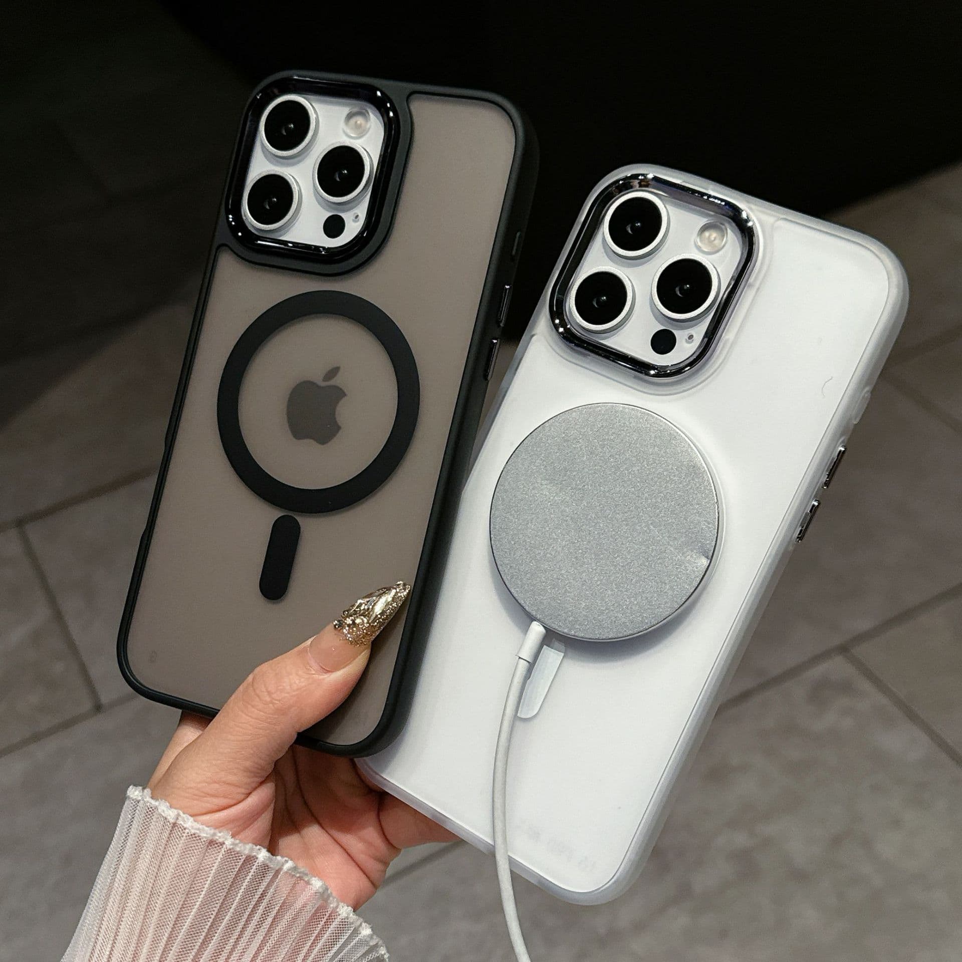 For Samsung S25 Ultra Large Hole Skin-Feel S25 Electroplated Magnetic S24 Phone Case Lens Film Full Coverage Protection