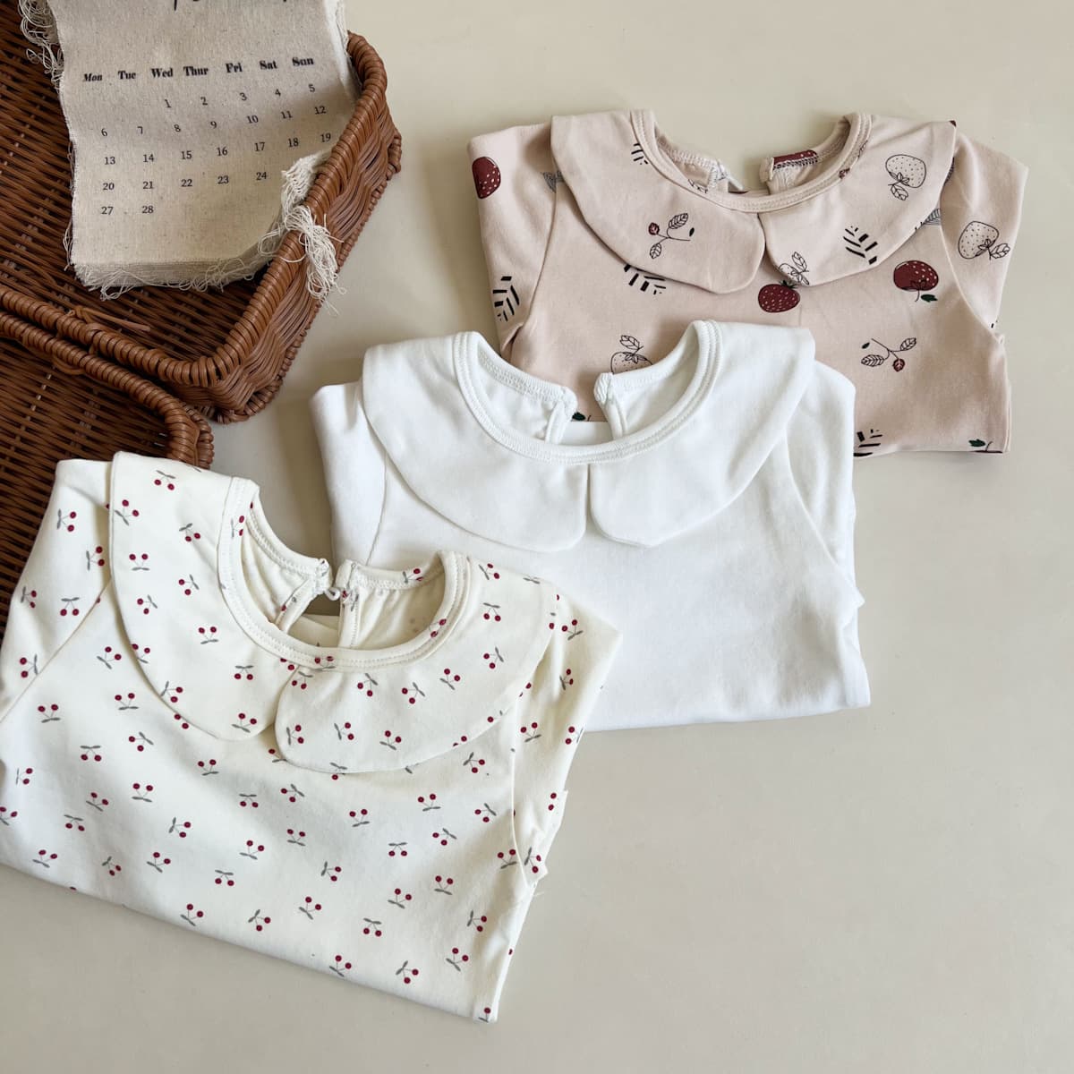 Baby Toddler T-Shirt 24 Spring Children's Doll Collar Long Sleeve Undershirt Girl Long Sleeve Top Korean Autumn Ins Floral Cotton