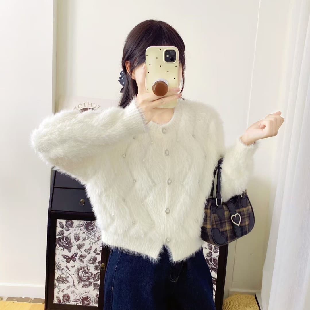 Cross-border Korean sweet and soft mink velvet sweater jacket Heavy studded women's autumn and winter loose knitted cardigan