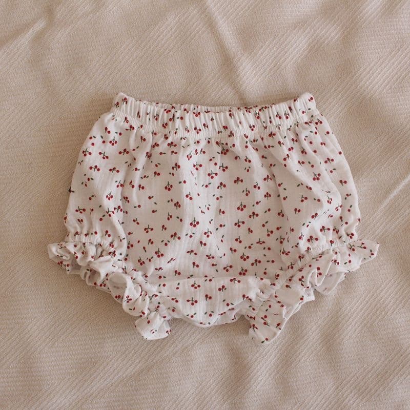 Large Ruffle Outwear Shorts Bloomers for Baby Girls Summer Clothing 6-12 Months 1-2-3 Years