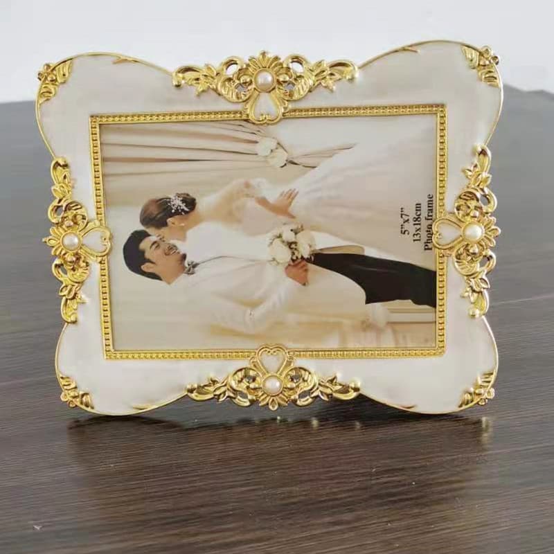 Artistic European Style Creative Wedding Photos 7 Inch Resin Picture Frame Pearl Embedded Tabletop Photography Frame Wholesale