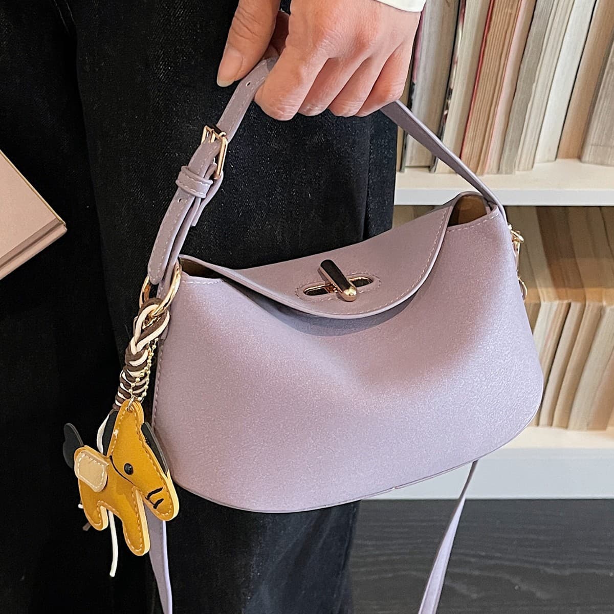 High-End Stylish Handbag Dumpling Bag 2026 New Model Unique Versatile Shoulder Bag Summer Women's Bag Crossbody Bag
