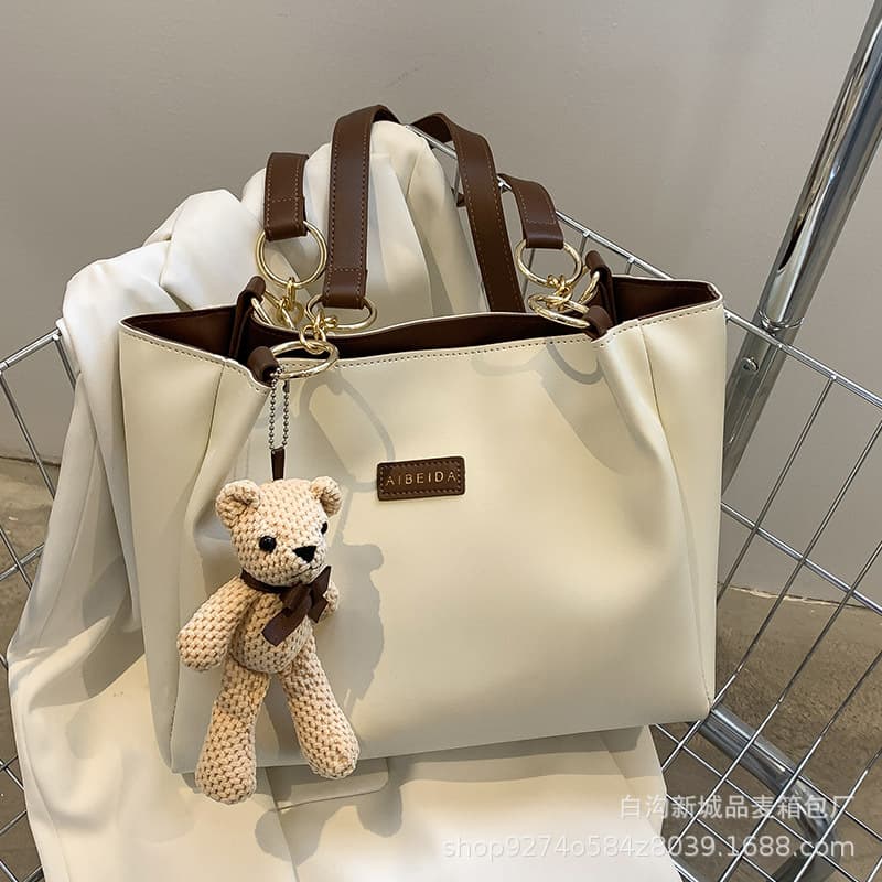 Korean-style Fresh Commuter Bag, Large Capacity Women's New 2026 Trendy Hot Single Shoulder Tote Bag