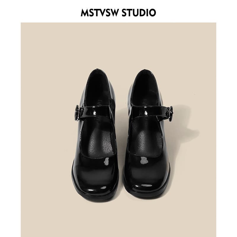 Women's Fashion Slip-on Shoes Floral Embroidery Decorated Low Heel Pumps Comfortable Walking Shoes