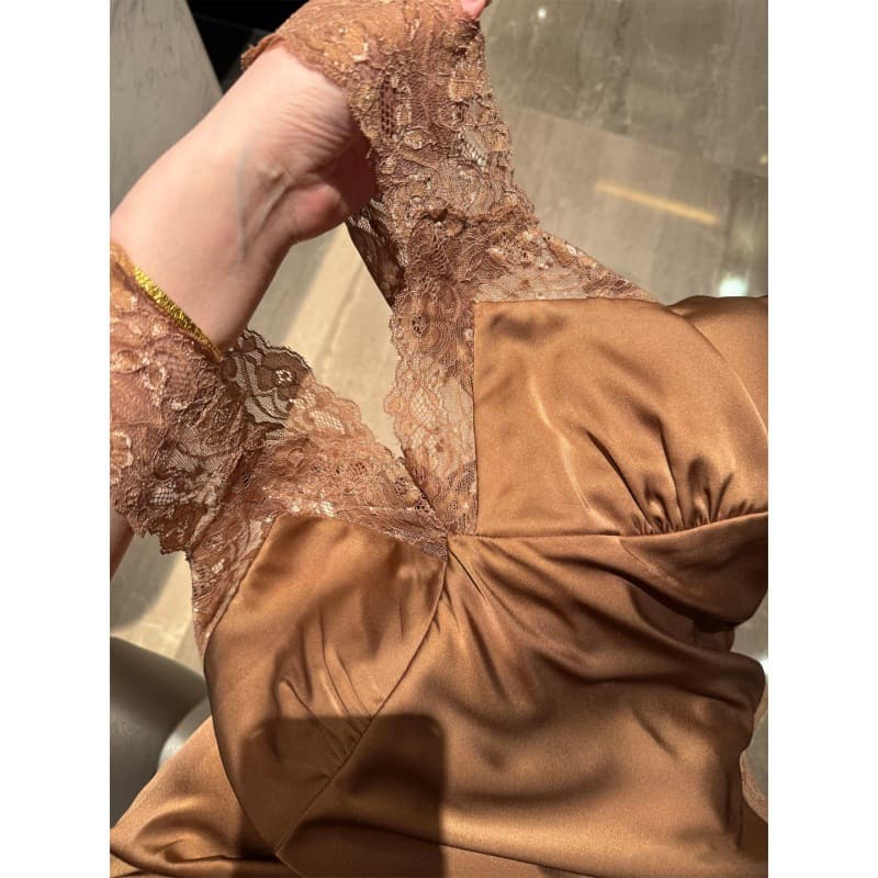French Light Luxury Lace Trim Camisole Pajamas for Women Spring New Pure Desire Ice Silk Wearable Homewear Set