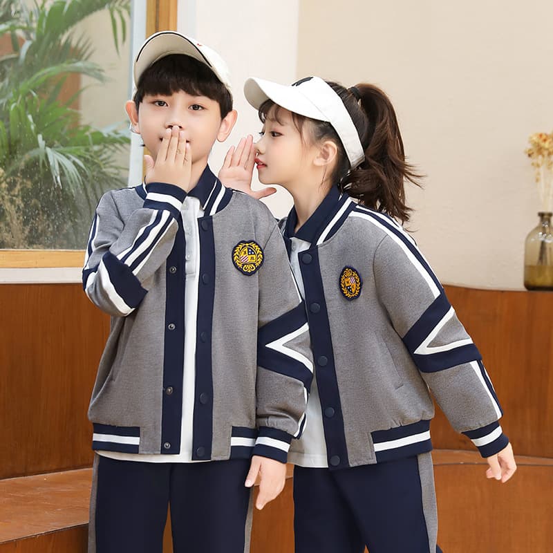 British-style baseball jacket school suit set for elementary class, new four-piece autumn/winter edition for graduation photos and kindergarten.