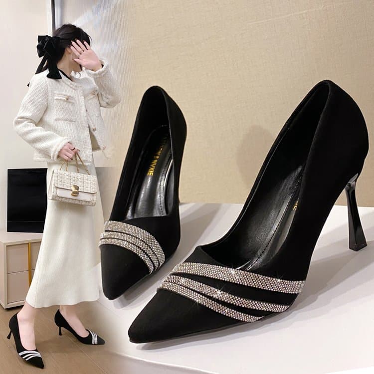 Pointed Toe Stiletto High Heels for Women 2025 Summer New Fashion Versatile Rhinestone Shallow Mouth Flats Black Workplace Women's Shoes