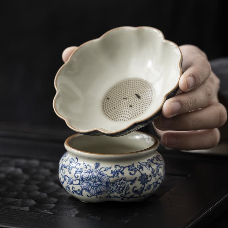 Beige Ru kiln tea leakage tea filter tea artifact ceramic tea filter high-end tea filter tea water separation tea separator