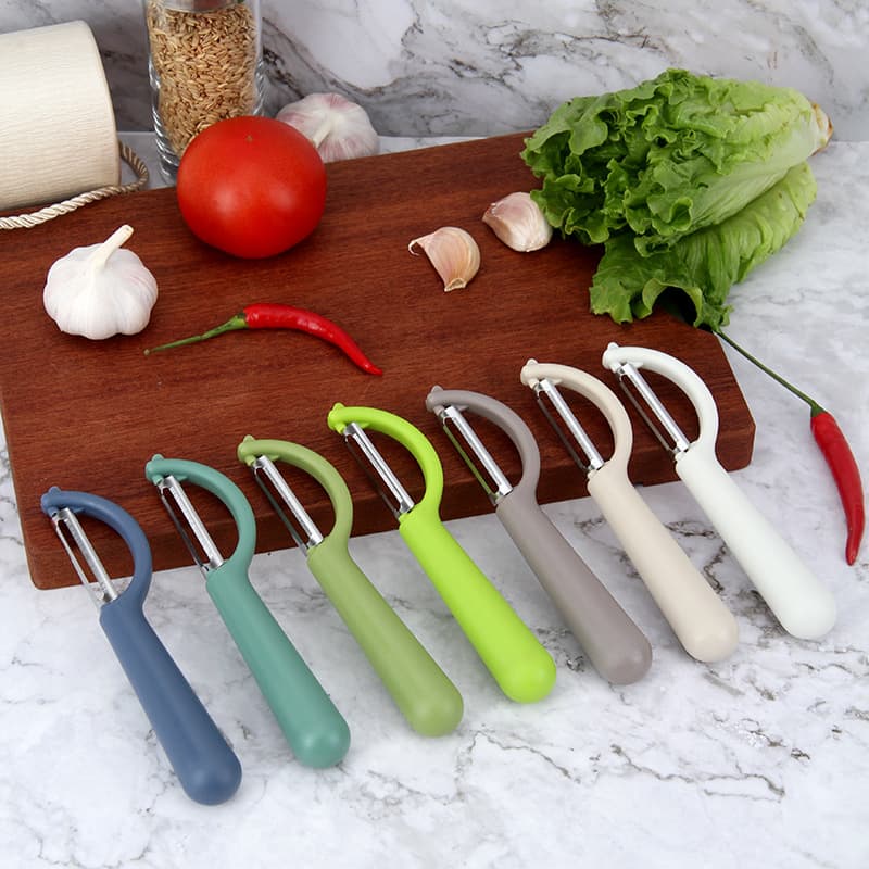 P-Type Stainless Steel Peeler Potato Sugarcane Fruit Peeler Plastic Handle Kitchen Tool Wholesale