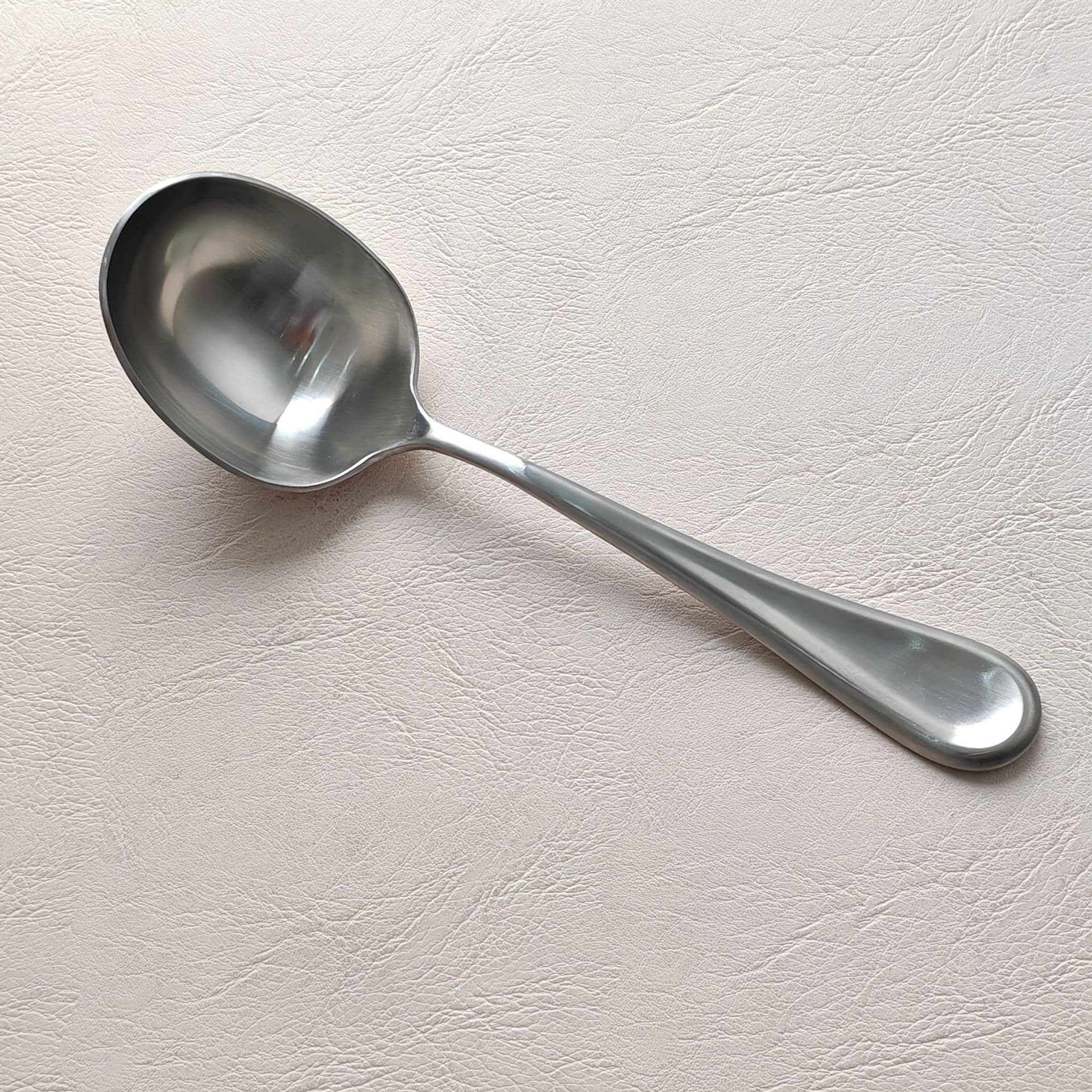 Hand-thrown 304 Stainless Steel Deep Soup Spoon, Star Hotel Thickened Main Meal Serving Spoon, Porridge Spoon, Spoon, Rice Spoon