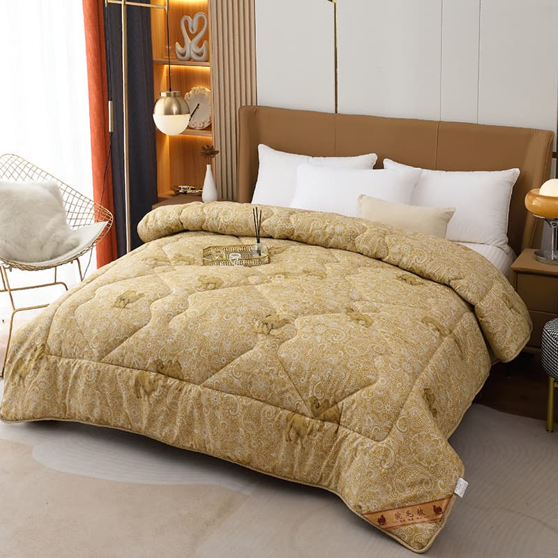 Camel hair quilt comforter winter quilt double warm camel wool quilt spring/autumn quilt single student dorm cotton quilt thickened warm