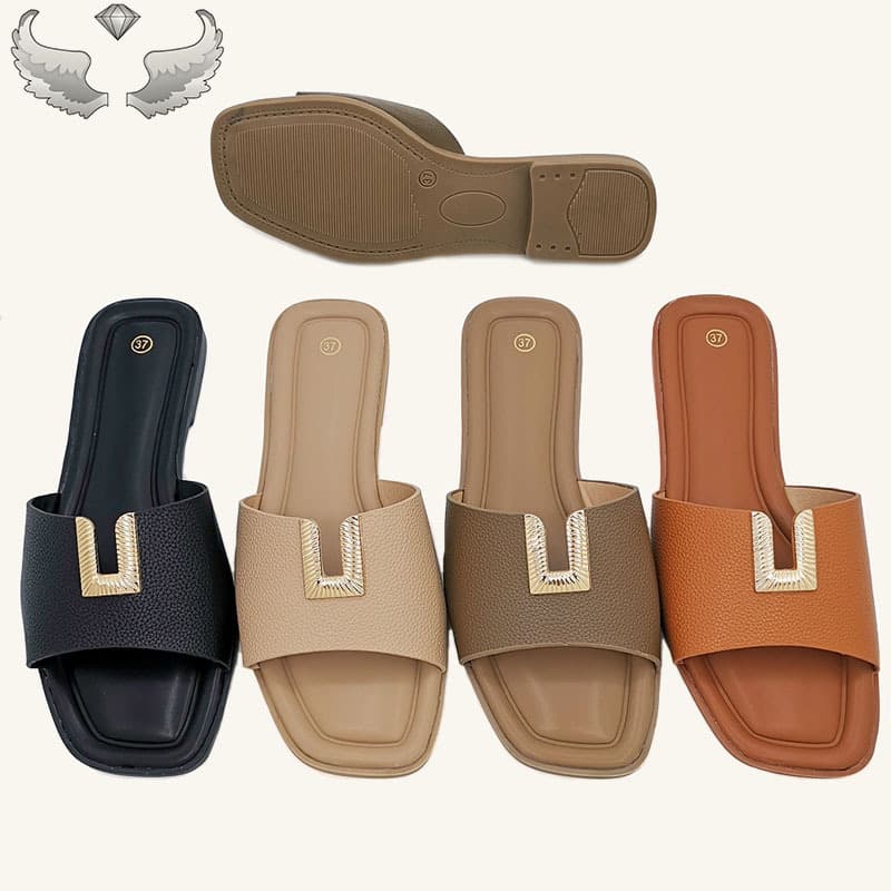 Factory Hot selling Slippers foreign trade new fashion open toe slippers for women to wear outside
