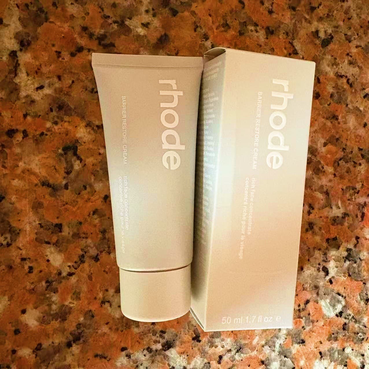 Hailey Bieber Rhode Skin Moisturizing Cream New Skincare Lock-in Repair Butter Cream