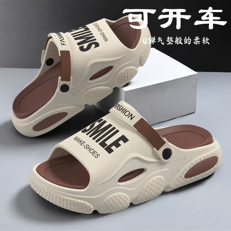 2025 New Men's Summer Slippers for Drivers, Outdoor Driving, Home Anti-Slip Thickened Beach Sports Sandals