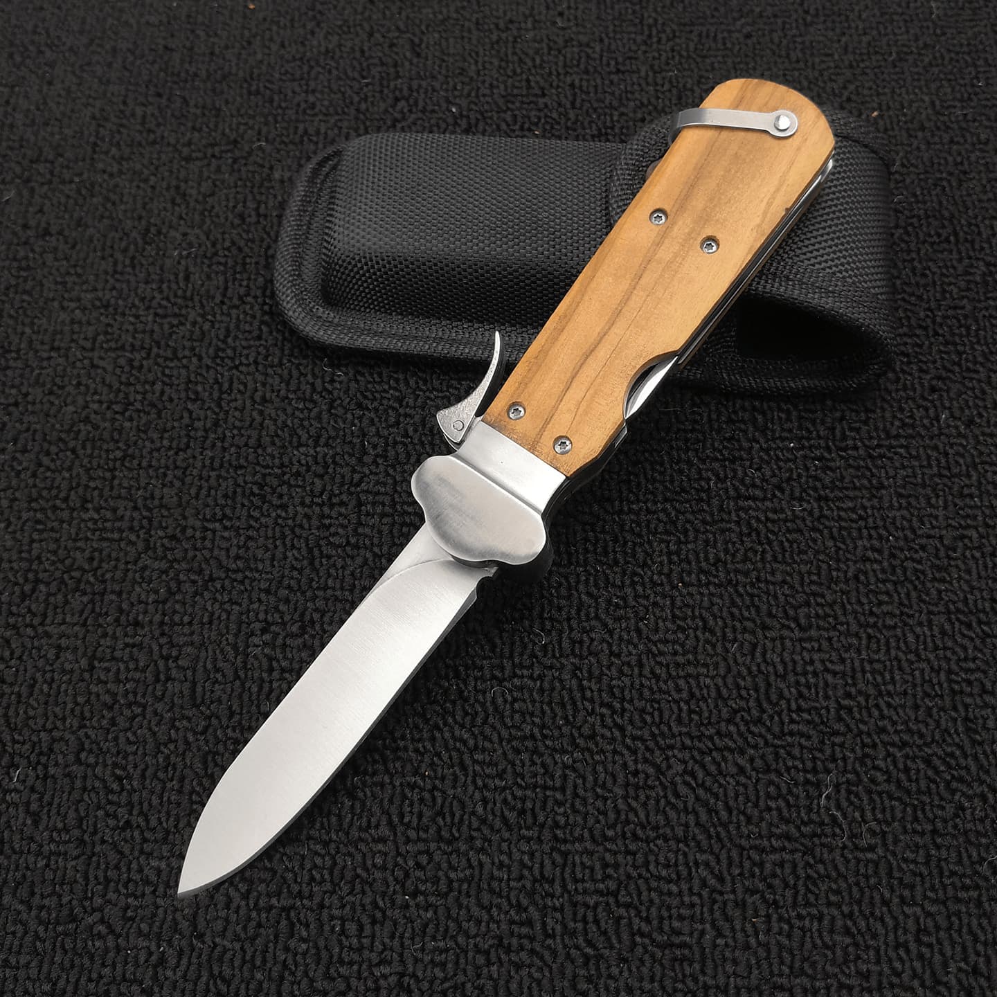 German Gravity Knife Thick Sharp Knife for Hiking, Self-Defense, Survival, Outdoor Camping, with Sheath