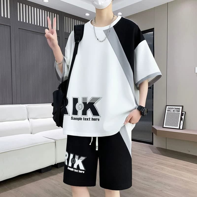 Summer short-sleeved T-shirt boys' suit handsome teenager splicing loose large size student half-sleeved shorts two-piece set