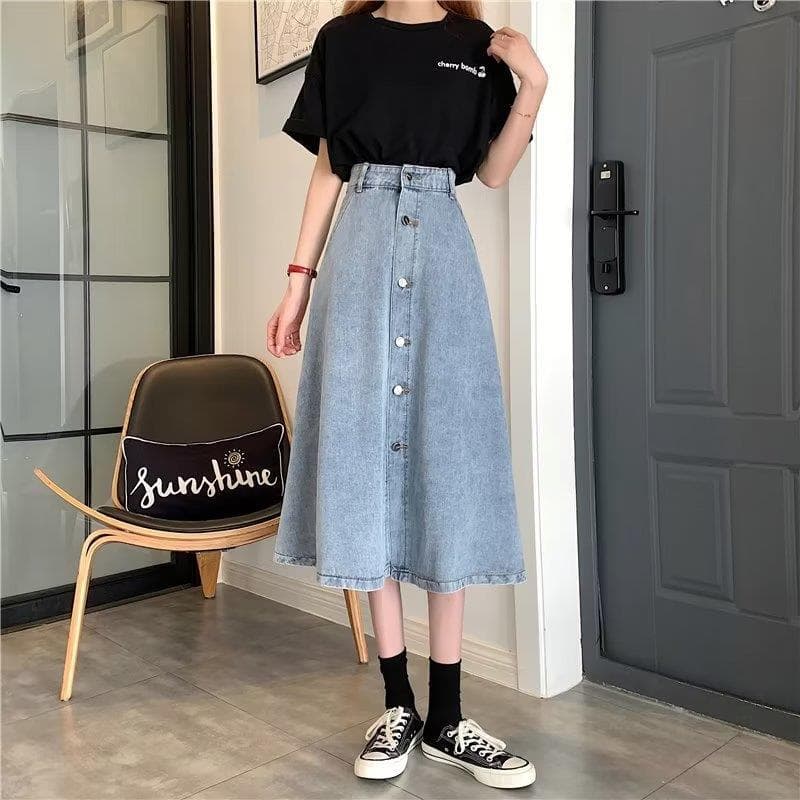 Retro A-Line Slit Denim Skirt for Women Summer 2025 New High-Waist Slim Hip Skirt Mid-Length Skirt