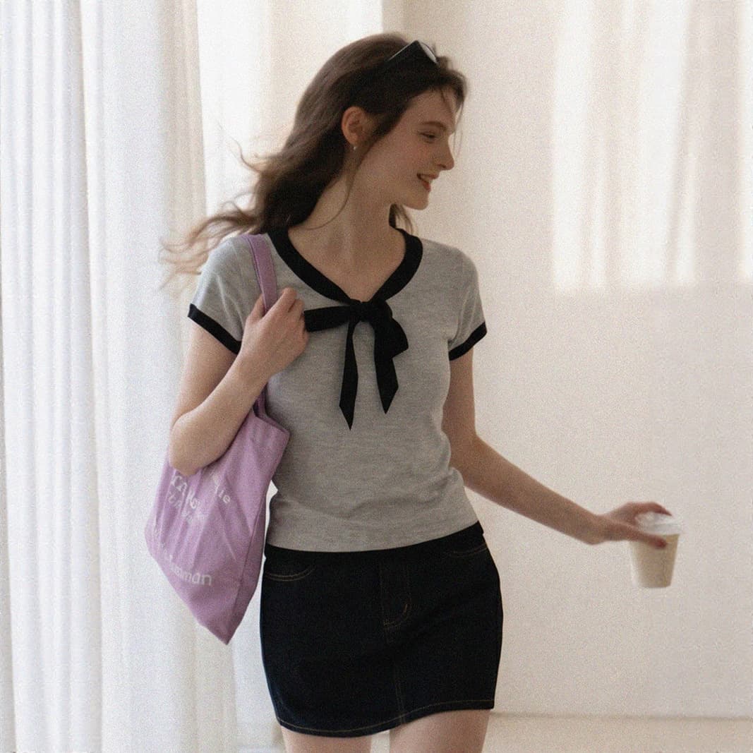 Preppy Contrast Trim V-Neck Bow Knit Top for Women Summer New Design Sense Niche Versatile Casual Top