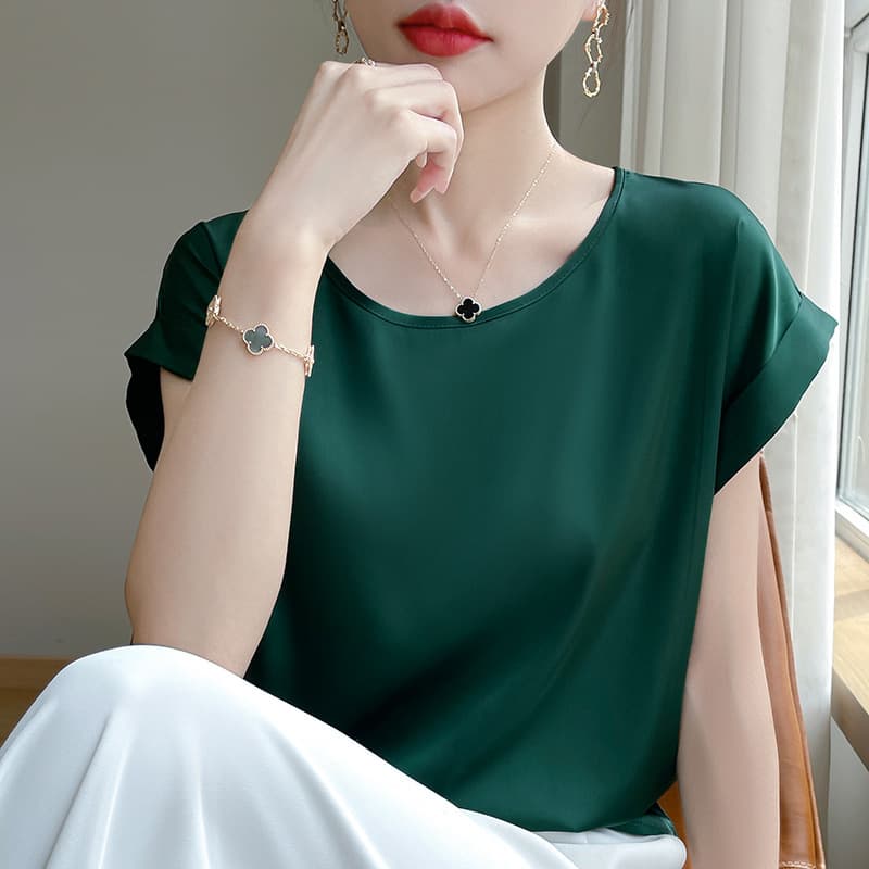 French Round Neck Silk Satin Short-Sleeved T-Shirt for Women Summer Non-Silk Short-Sleeved Tops for Women High-End T-Shirts for Women