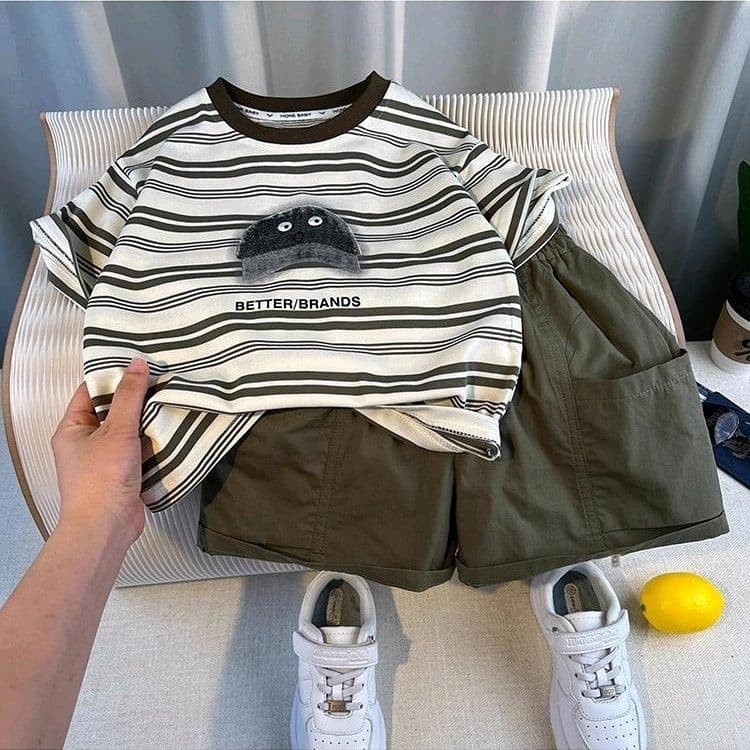 Boys Summer Striped Short Sleeve Set 2026 New Stylish Casual Sports T-Shirt and Shorts Two-Piece Set Trendy