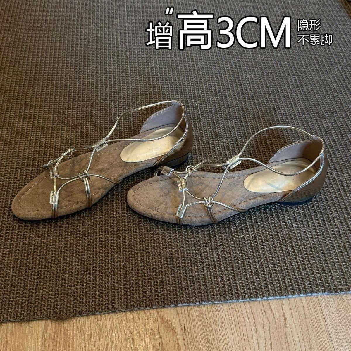 Retro niche woven soft-soled open-toe Roman shoes for women 2026 new vacation style temperament skirt square-toe sandals