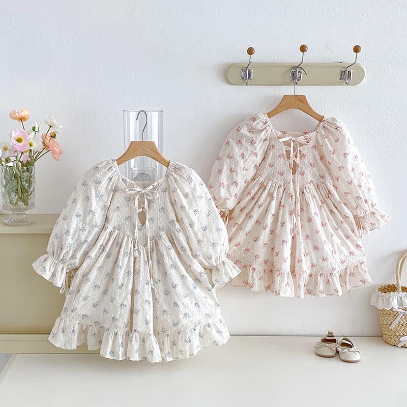 INS Children's Puff Sleeve Floral Dress Spring and Autumn Princess Ruffled Long Skirt Cotton Breathable Girls Beach Skirt