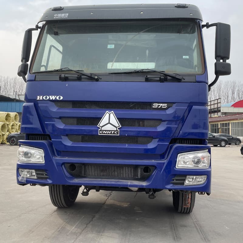 Sinotruk HOWO 6x4 Tractor Head for Sale Tandem Drive Heavy Truck 380HP Cargo Transport Truck Head