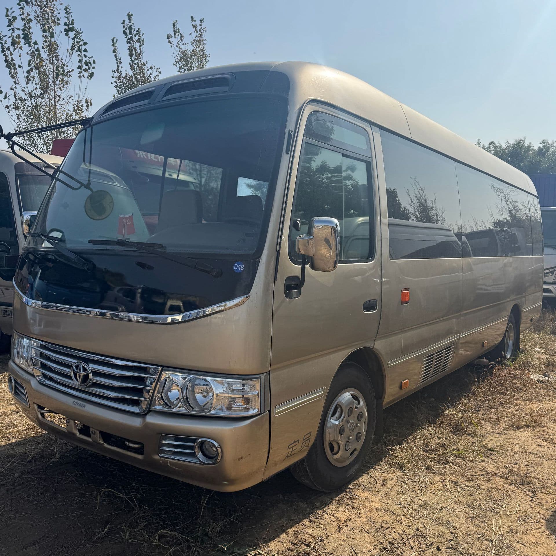 Cross-border Africa refurbished Toyota Coaster 19-23 seater minibus type business vehicle business reception commuter