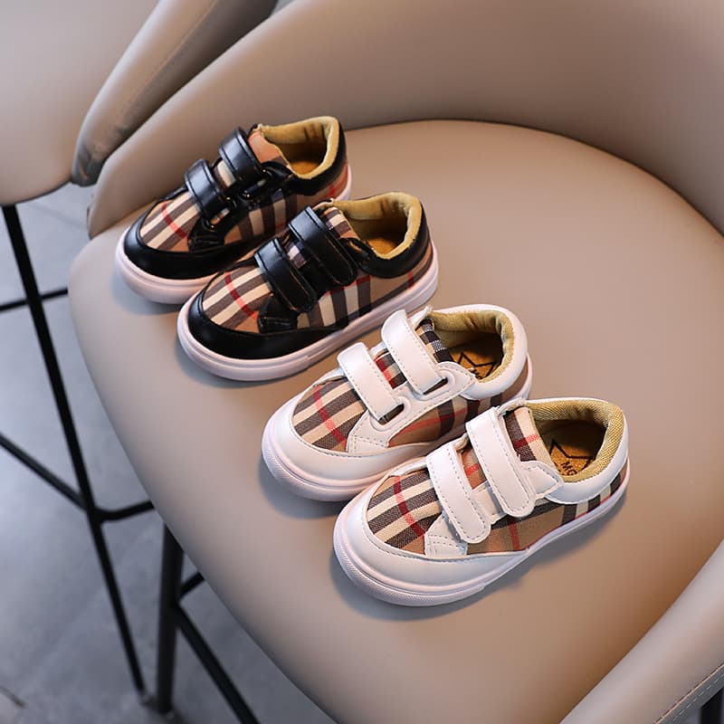 Children's Board Shoes 2023 Autumn New Style Wholesale Korean Style Boys' Sports Shoes Toddler Girls' Casual Shoes Trendy