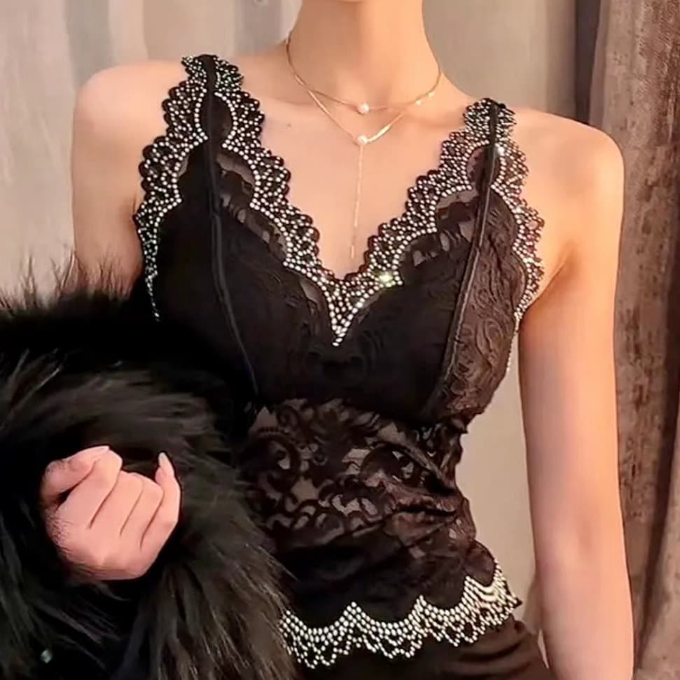 24 Internet Celebrity Lace Sling Base Fixed Chest Pad Light Luxury Style Inner and Outer Wear Character Beautiful Back Spring and Summer Women's Wear