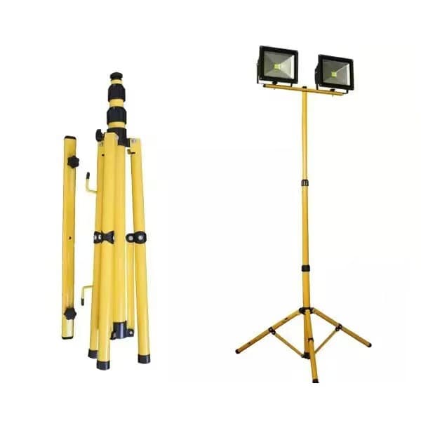 Factory direct sales of LED outdoor lights, 1.6m and 2m iron brackets, telescopic and mobile emergency repair tripods for construction sites.