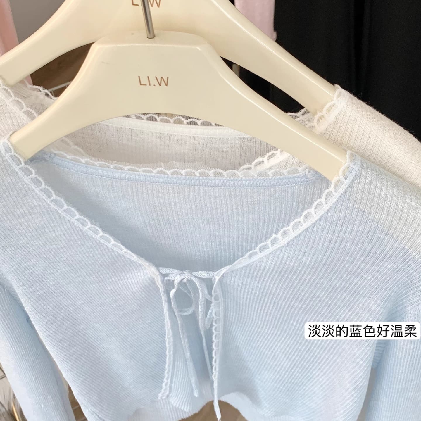 Baby light blue ice silk sun protection cardigan women's summer thin short v-neck knitted top with shawl