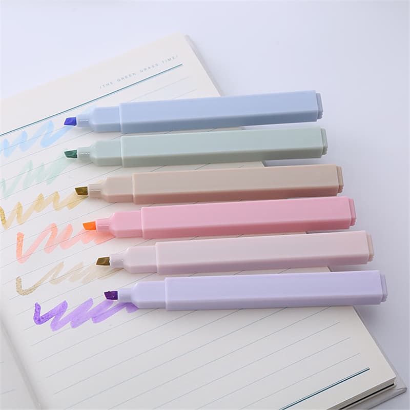 Morandi Color Highlighter Eye-Care Marker Pen Ultra-Soft Tip Large Capacity Marker Pen Student Slant Tip Highlighter