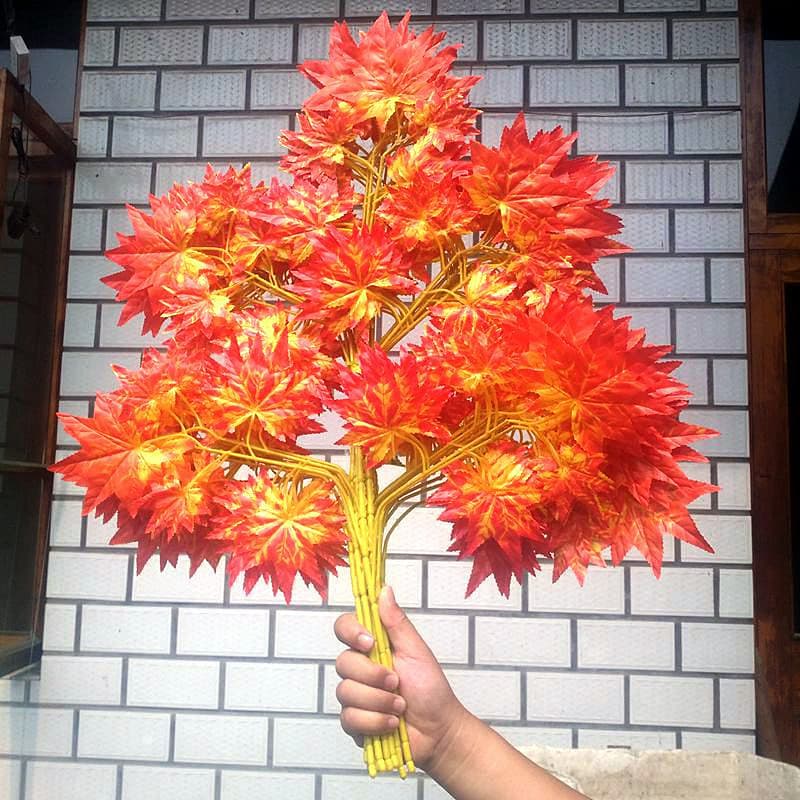 Simulated maple leaves, red maple leaves, artificial maple leaves, fake leaves, branches, green plants, autumn landscaping engineering decoration wholesale