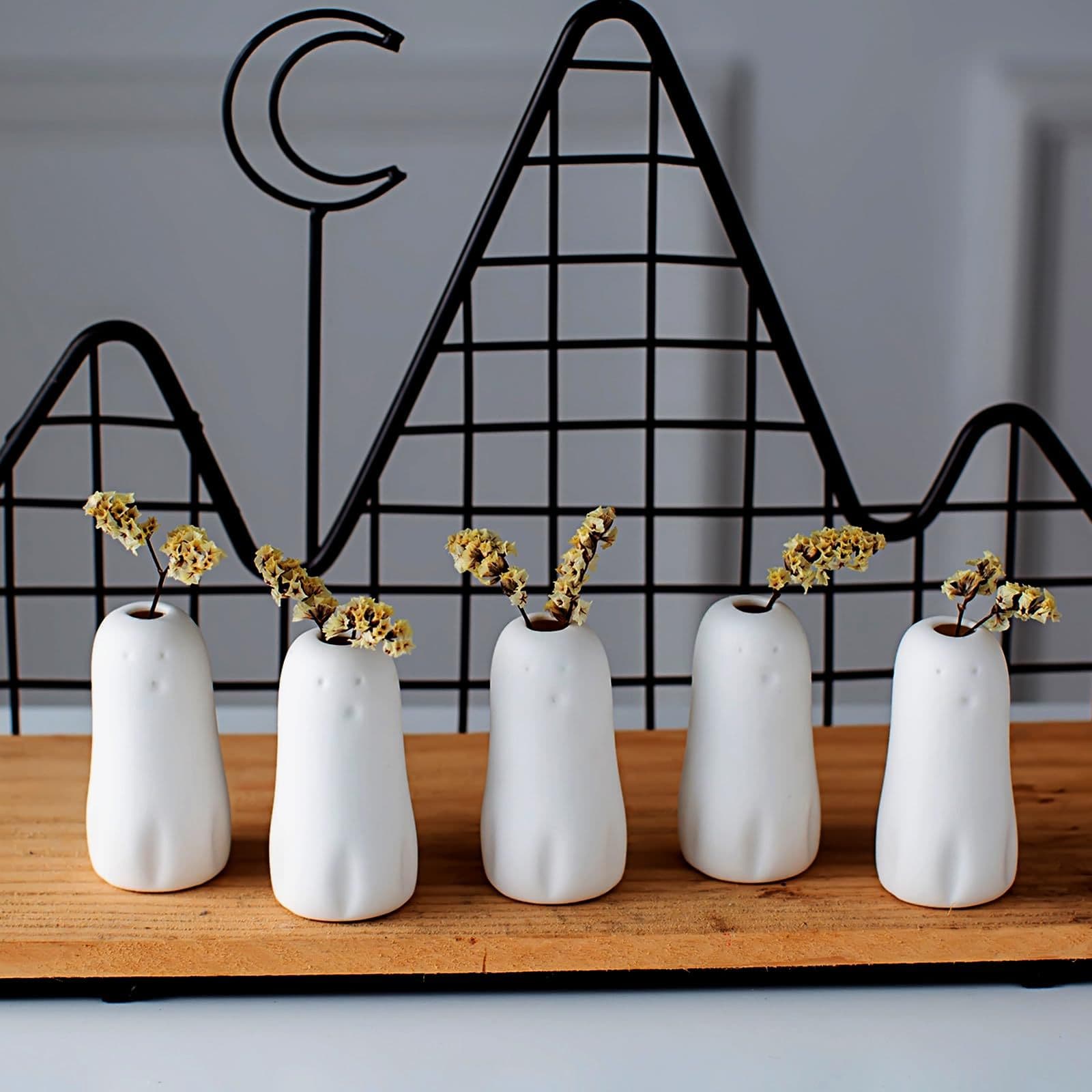 Ghost Mini Vases Ceramic Mini Ghost Flower Insert for Dried Flowers Halloween Decoration Ornament